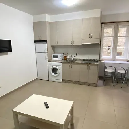 Apartamento En La Zona Vieja De Apartment *
